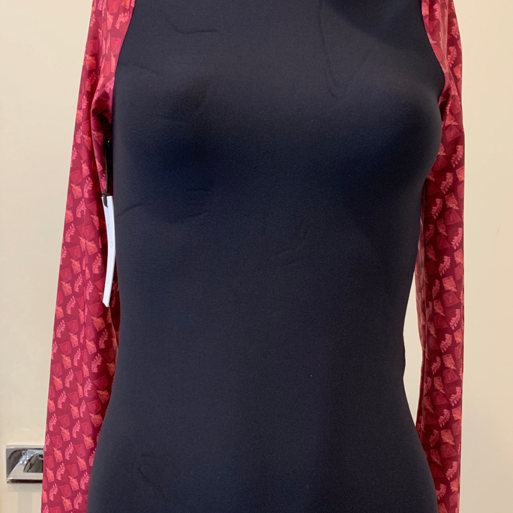 Swim Rash Guard - Picture 2 of 5